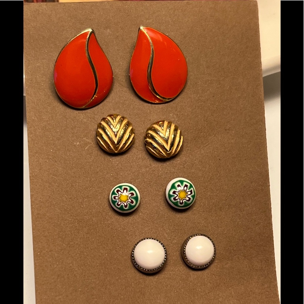 4 pair of small post earrings in summer colors